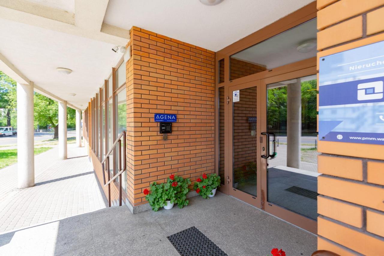 Cozy Apartment With Balcony Warszawa By Noclegi Renters エクステリア 写真
