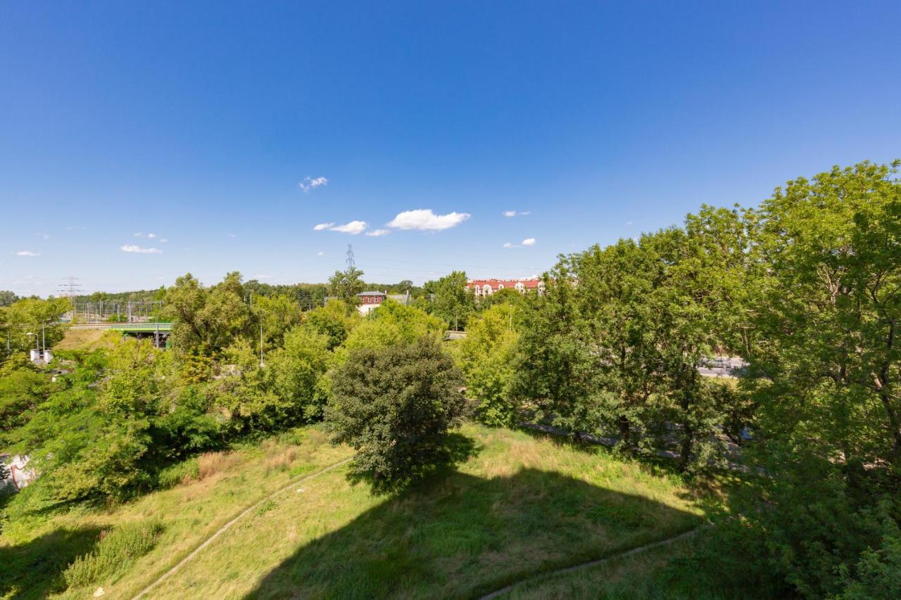 Cozy Apartment With Balcony Warszawa By Noclegi Renters エクステリア 写真